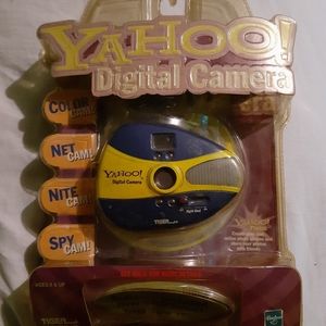 Yahoo digital camera